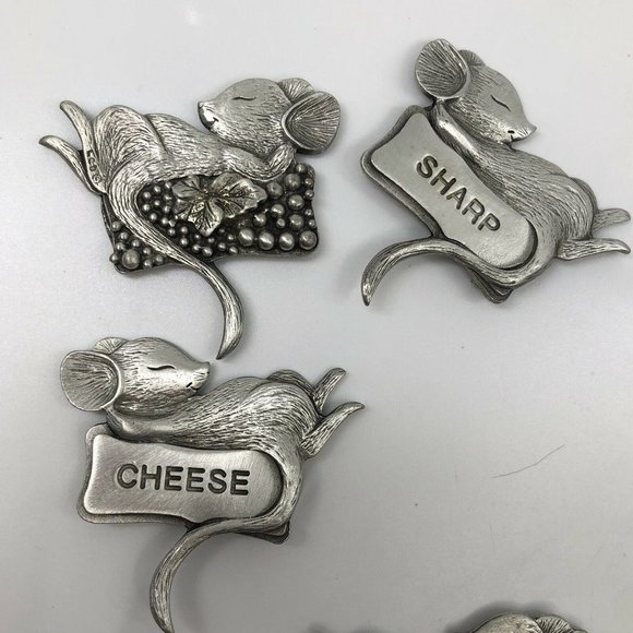 Lindsey Clair  Pewter Mouse Cheese Markers Sign Charcuterie Board Sharp Cheese - Picture 5 of 5
